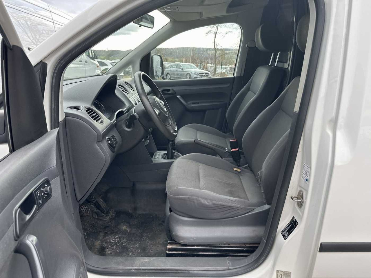Kravas mikroautobuss Volkswagen VW Caddy 2.0 TDI 4Motion Maxi Kasten Regal: foto 14