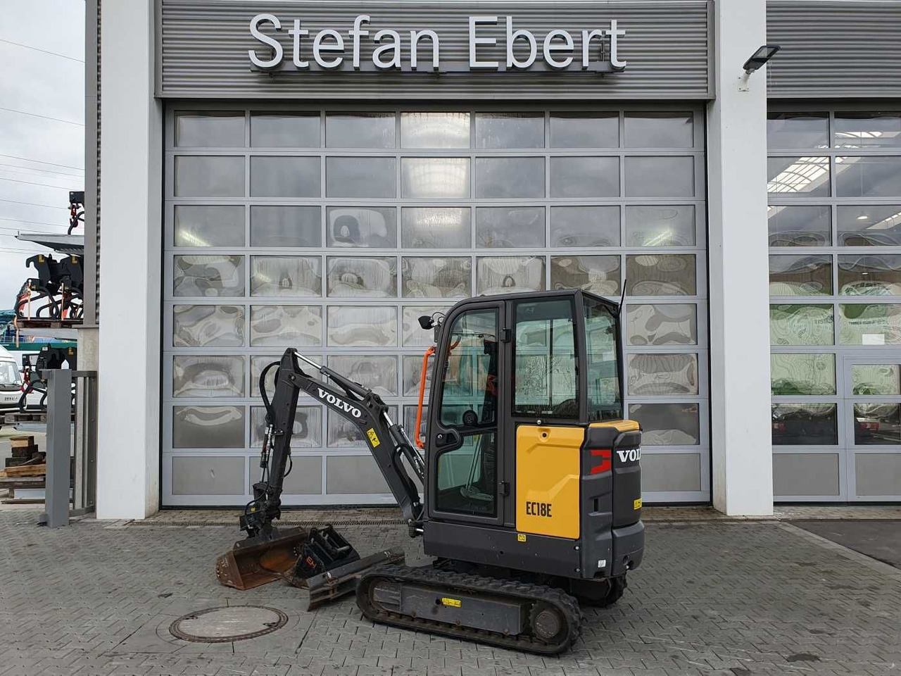 Volvo EC18E / nur 415h! / MS01 / 2021 / inkl 2x Löffel - Mini-ekskavators: foto 5 Volvo EC18E / nur 415h! / MS01 / 2021 / inkl 2x Löffel - Mini-ekskavators: foto 5