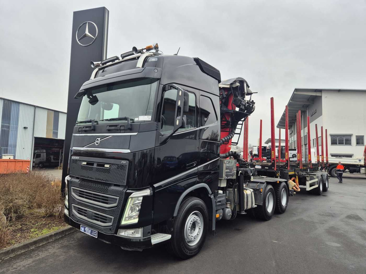 Volvo FH 540 6x4 Palfinger S260Z96 Doll Teleskop-Langh - Kokvedējs: foto 2 Volvo FH 540 6x4 Palfinger S260Z96 Doll Teleskop-Langh - Kokvedējs: foto 2