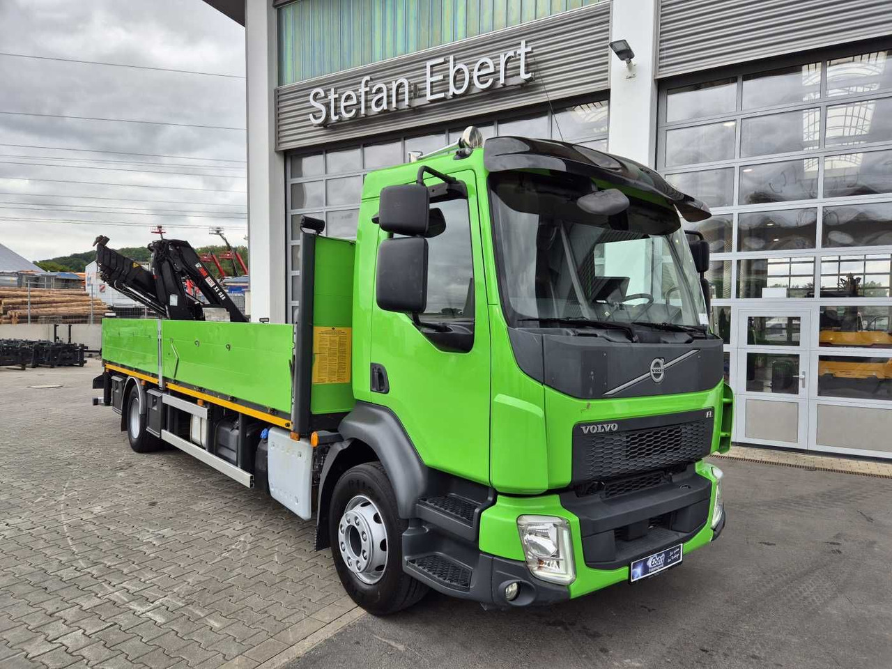 Volvo FL 42 R Kran Hiab XS 088 Funk bis 14 m! Kamera - Kravas auto ar manipulatoru: foto 3 Volvo FL 42 R Kran Hiab XS 088 Funk bis 14 m! Kamera - Kravas auto ar manipulatoru: foto 3