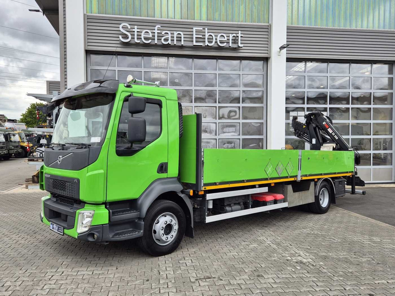 Volvo FL 42 R Kran Hiab XS 088 Funk bis 14 m! Kamera - Kravas auto ar manipulatoru: foto 4 Volvo FL 42 R Kran Hiab XS 088 Funk bis 14 m! Kamera - Kravas auto ar manipulatoru: foto 4