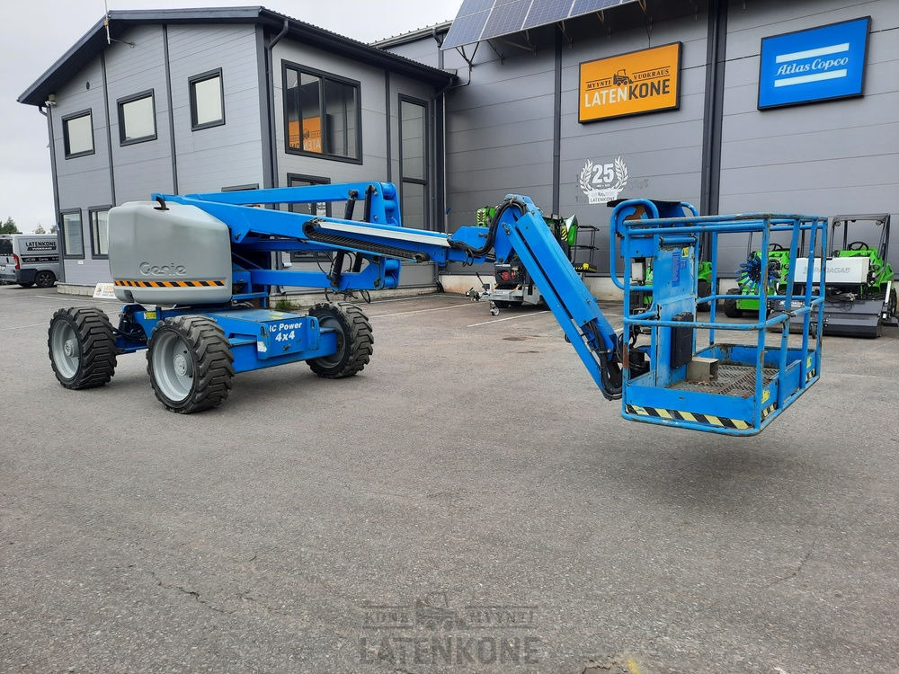 Genie Z-51/30J RT 4x4 Kuukulkija - Izlices pacēlājs: foto 2 Genie Z-51/30J RT 4x4 Kuukulkija - Izlices pacēlājs: foto 2
