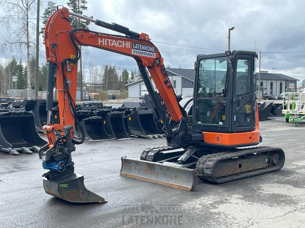 Hitachi ZX 55U-5A kaivinkone - Kāpurķēžu ekskavators: foto 4 Hitachi ZX 55U-5A kaivinkone - Kāpurķēžu ekskavators: foto 4