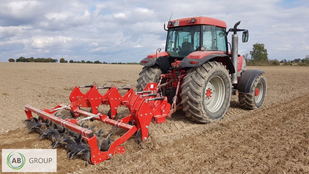 AMJ Agro Subsoiler 2 m - Dziļirdinātājs: foto 1 AMJ Agro Subsoiler 2 m - Dziļirdinātājs: foto 1