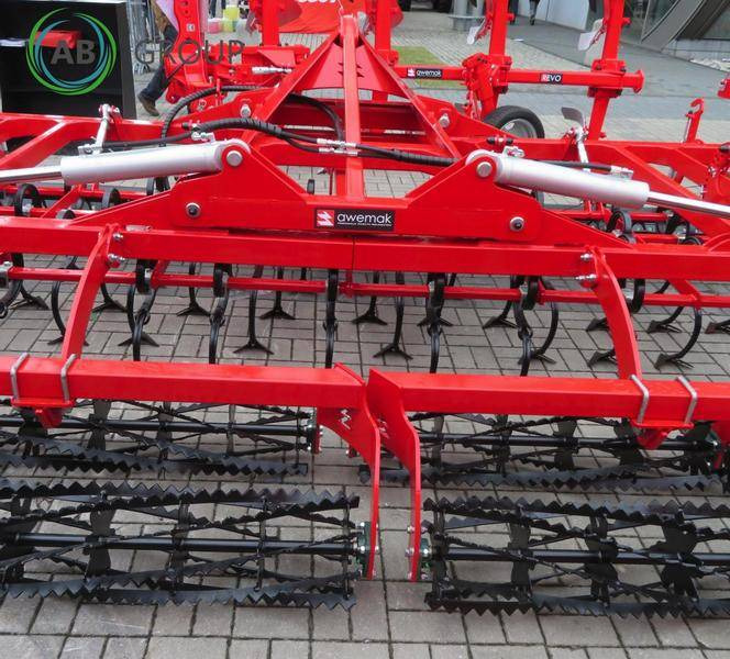 Awemak heavy soil tillage cultivator with hydraulic folding PUMA, 5 m - Kultivators: foto 4 Awemak heavy soil tillage cultivator with hydraulic folding PUMA, 5 m - Kultivators: foto 4