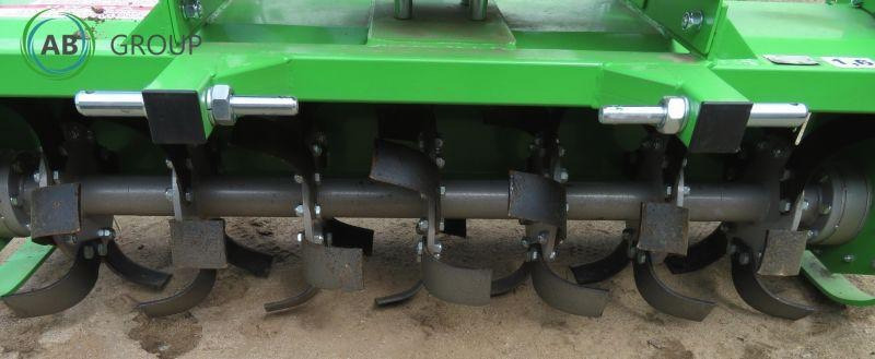 Bomet rotary tiller Virgo U540/2, 2,0 m - Zemes frēze: foto 4 Bomet rotary tiller Virgo U540/2, 2,0 m - Zemes frēze: foto 4
