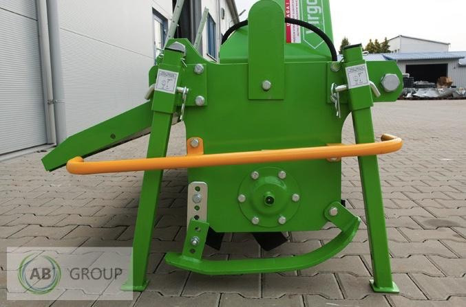 Bomet rotary tiller with hydraulic shift Virgo U540/2H, 2 m - Zemes frēze: foto 2 Bomet rotary tiller with hydraulic shift Virgo U540/2H, 2 m - Zemes frēze: foto 2
