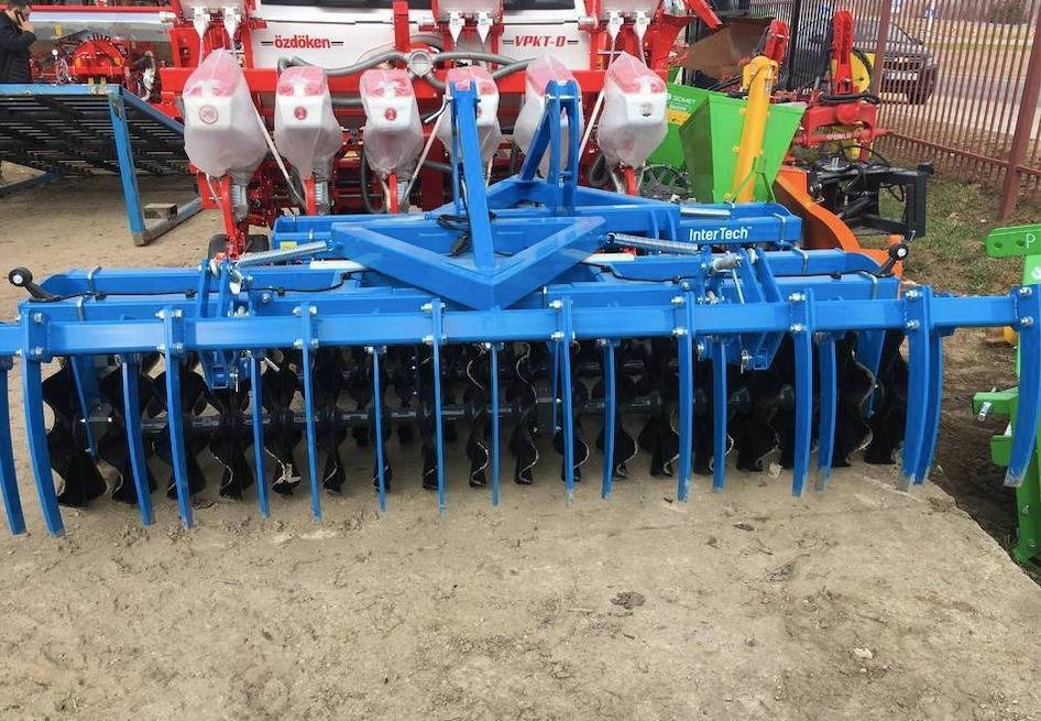 Inter-Tech front disc cultivator 3 m with flat bar drag BAP02 - Disku ecēša: foto 1 Inter-Tech front disc cultivator 3 m with flat bar drag BAP02 - Disku ecēša: foto 1