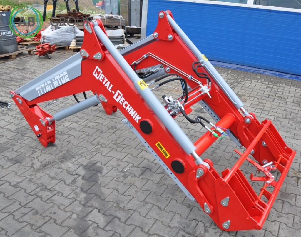 Metal-Technik front loader MT-02 - Frontālais iekrāvējs: foto 3 Metal-Technik front loader MT-02 - Frontālais iekrāvējs: foto 3