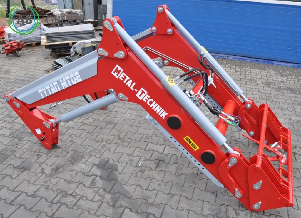 Metal-Technik front loader MT-02 - Frontālais iekrāvējs: foto 2 Metal-Technik front loader MT-02 - Frontālais iekrāvējs: foto 2