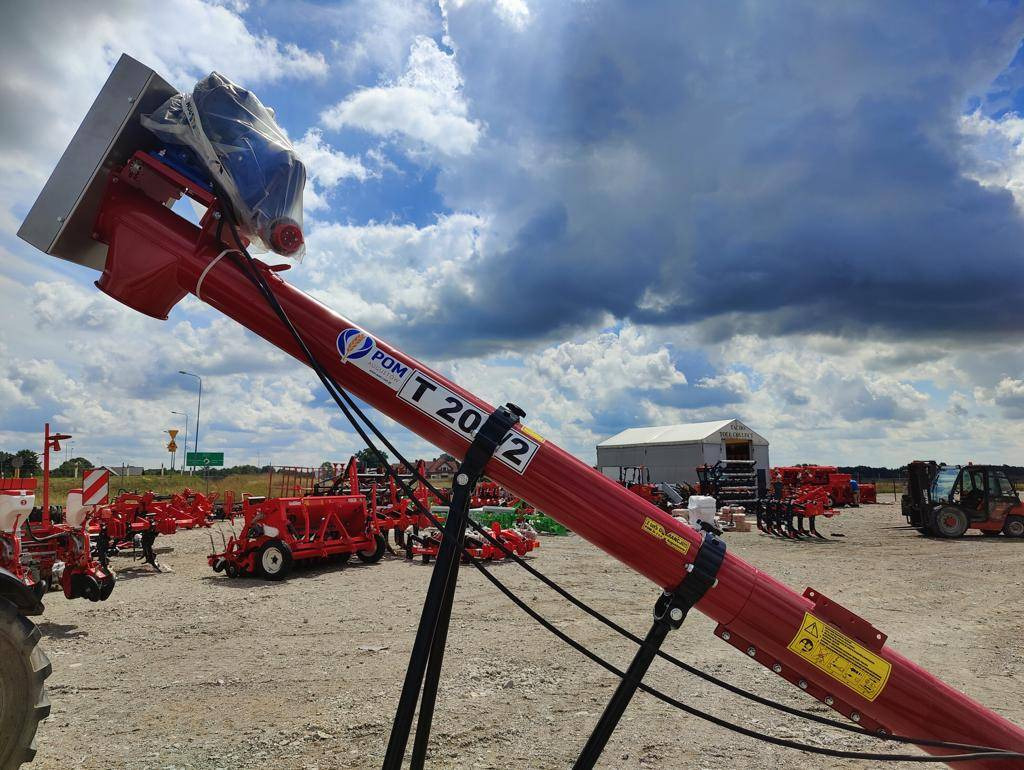 POM Augustów screw conveyor ( electric drive) T 206/2 - Tehnika pēc ražas: foto 3 POM Augustów screw conveyor ( electric drive) T 206/2 - Tehnika pēc ražas: foto 3