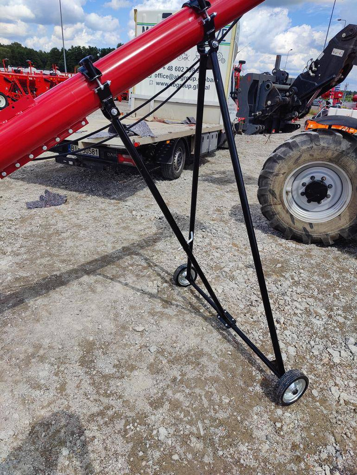 POM Augustów screw conveyor ( electric drive) T 206/2 - Tehnika pēc ražas: foto 4 POM Augustów screw conveyor ( electric drive) T 206/2 - Tehnika pēc ražas: foto 4