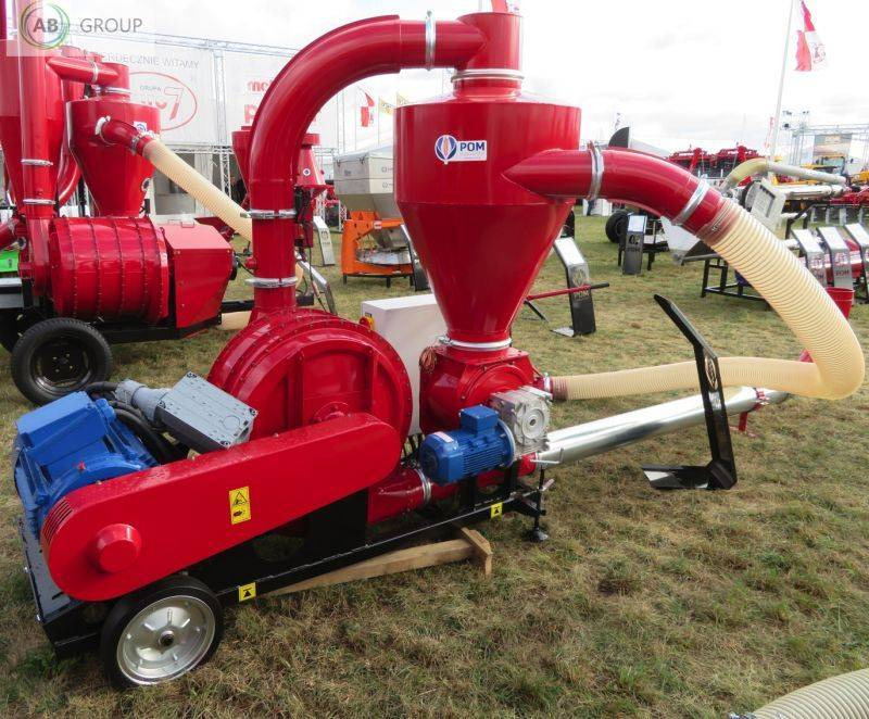 POM Augustów suction and force conveyor with three-impeller ventilator T449/2 - Tehnika pēc ražas: foto 1 POM Augustów suction and force conveyor with three-impeller ventilator T449/2 - Tehnika pēc ražas: foto 1