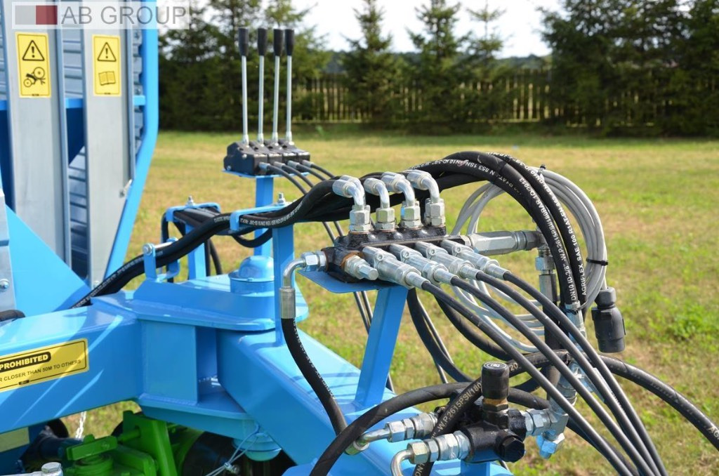 Zamet Green forage mower T653/3 24 m3 - Savācējpiekabe: foto 3 Zamet Green forage mower T653/3 24 m3 - Savācējpiekabe: foto 3