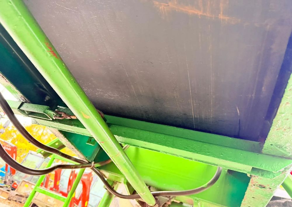 Amazone ZG-B 8001 - Minerālmēslu izkliedētājs: foto 5 Amazone ZG-B 8001 - Minerālmēslu izkliedētājs: foto 5