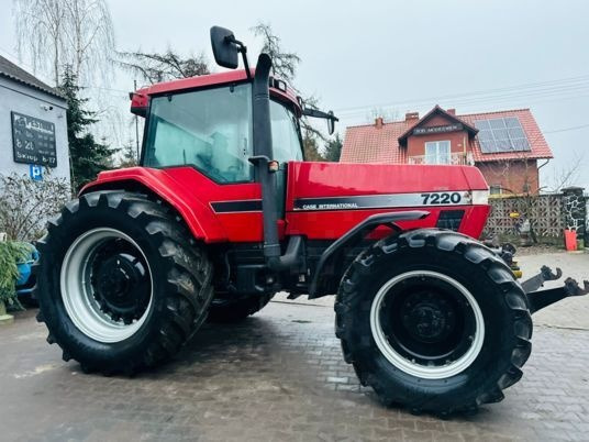 Case IH MAGNUM 7220 - Traktors: foto 2 Case IH MAGNUM 7220 - Traktors: foto 2