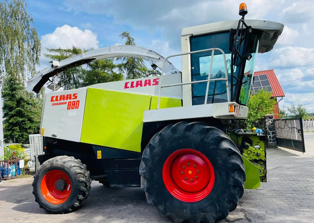 Claas Jaguar 880 - Lopbarības kombains: foto 1 Claas Jaguar 880 - Lopbarības kombains: foto 1