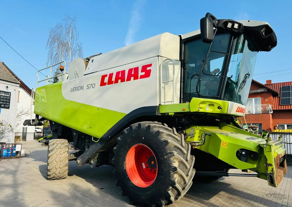 Claas Lexion 570 - Labības kombains: foto 2 Claas Lexion 570 - Labības kombains: foto 2