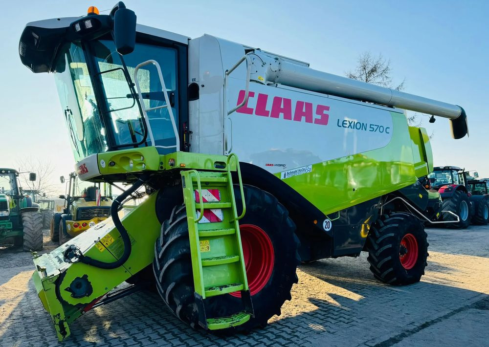 Claas Lexion 570C - Labības kombains: foto 4 Claas Lexion 570C - Labības kombains: foto 4