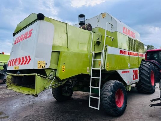 Claas MEGA 218 - Labības kombains: foto 2 Claas MEGA 218 - Labības kombains: foto 2