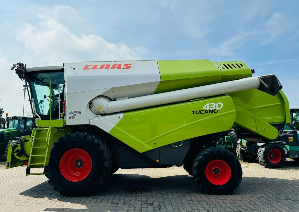 Claas Tucano 430 APS - Labības kombains: foto 4 Claas Tucano 430 APS - Labības kombains: foto 4