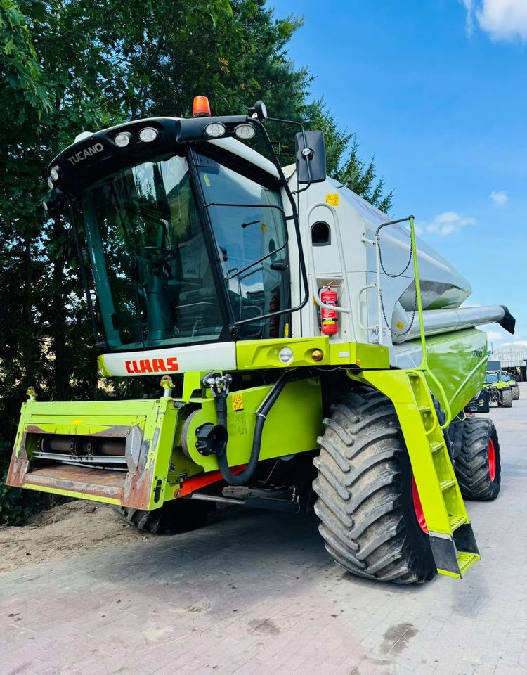 Claas Tucano 450 APS - Labības kombains: foto 2 Claas Tucano 450 APS - Labības kombains: foto 2