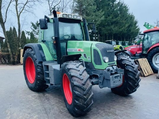 Fendt 820 VARIO TMS - Traktors: foto 3 Fendt 820 VARIO TMS - Traktors: foto 3