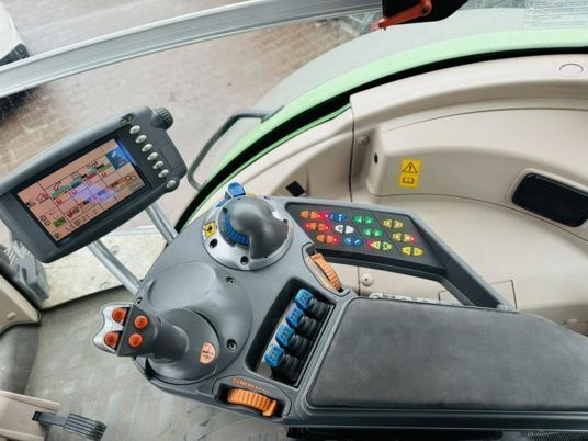 Fendt 936 VARIO TMS - Traktors: foto 4 Fendt 936 VARIO TMS - Traktors: foto 4