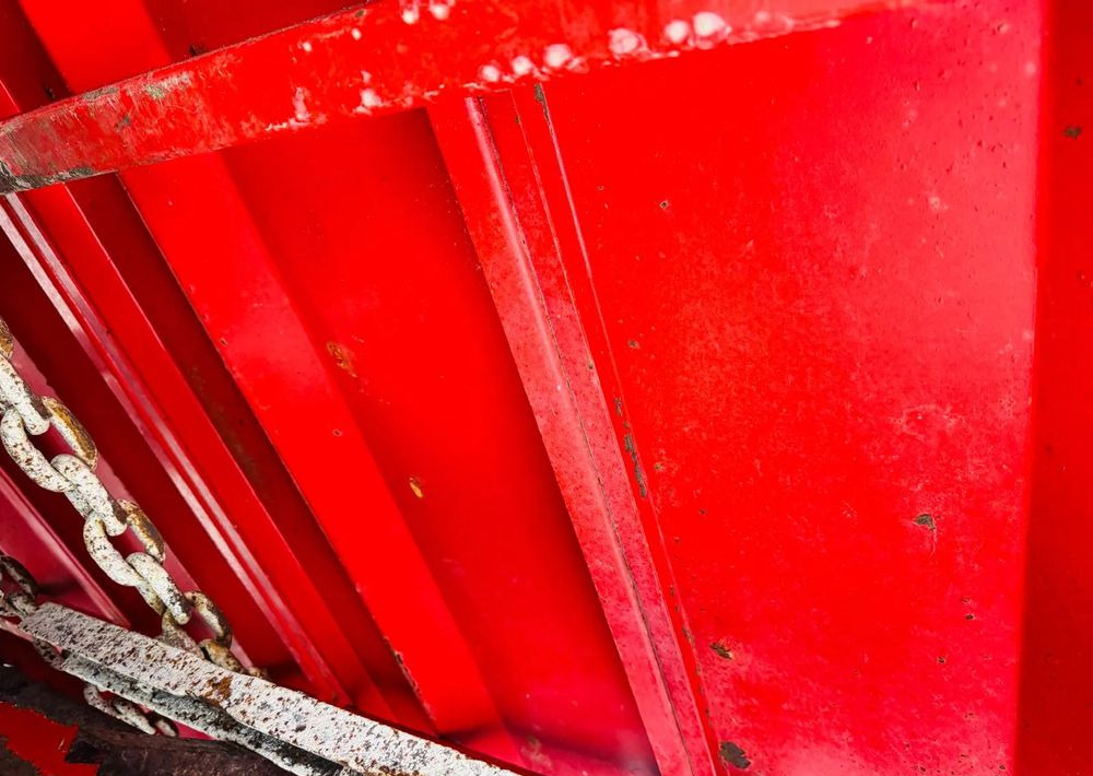 Inny Deguillaume - Organisko mēslu izkliedētājs: foto 3 Inny Deguillaume - Organisko mēslu izkliedētājs: foto 3