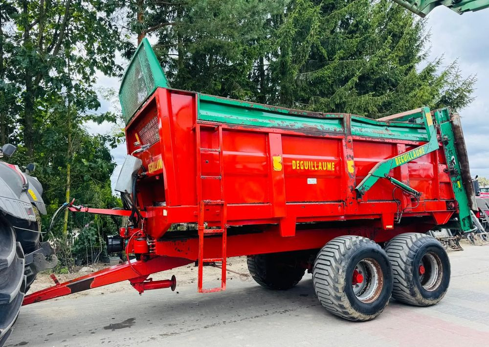 Inny Deguillaume - Organisko mēslu izkliedētājs: foto 1 Inny Deguillaume - Organisko mēslu izkliedētājs: foto 1