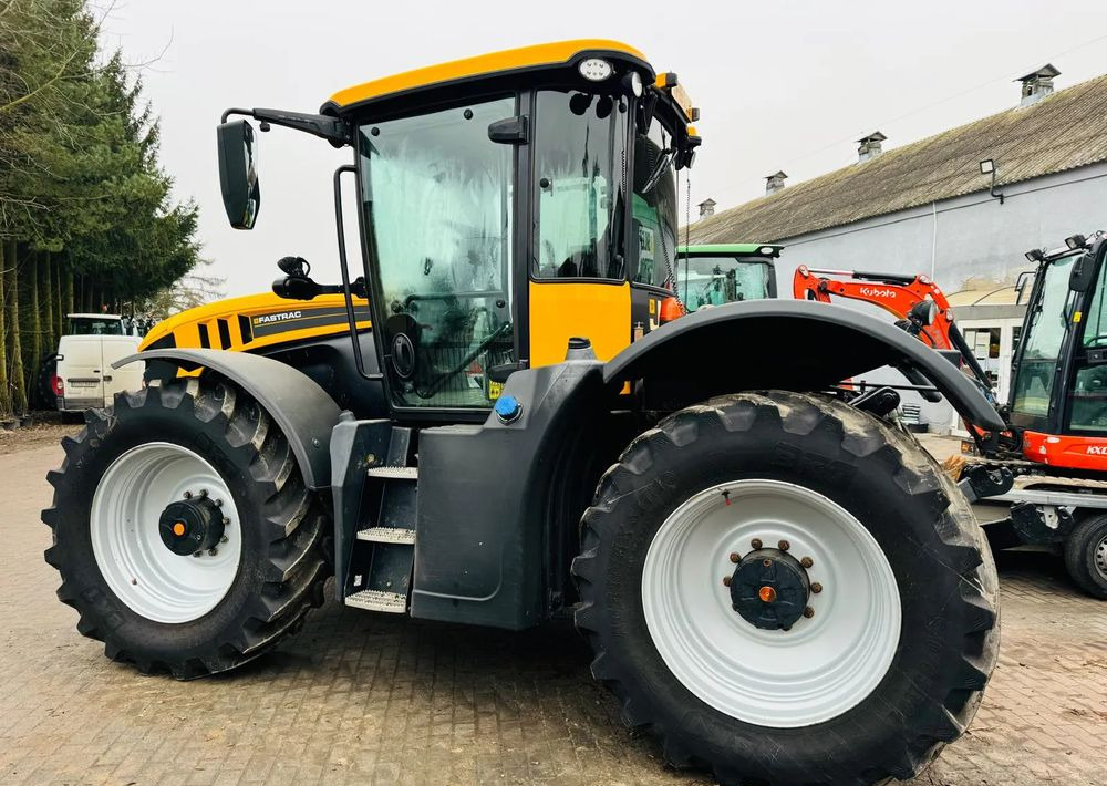 JCB FASTRAC 4220 līzingu JCB FASTRAC 4220: foto 7