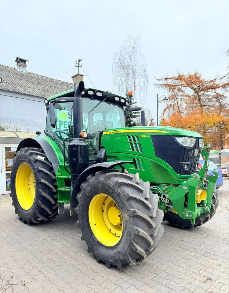 John Deere 6195 R - Traktors: foto 3 John Deere 6195 R - Traktors: foto 3