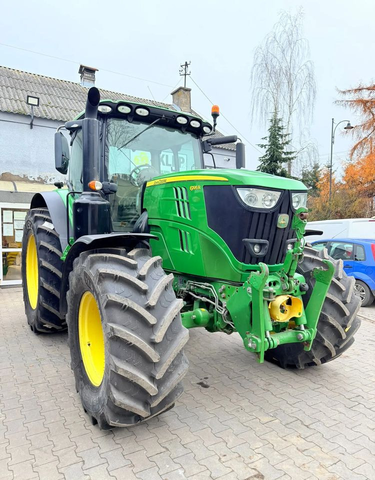 John Deere 6195 R - Traktors: foto 4 John Deere 6195 R - Traktors: foto 4