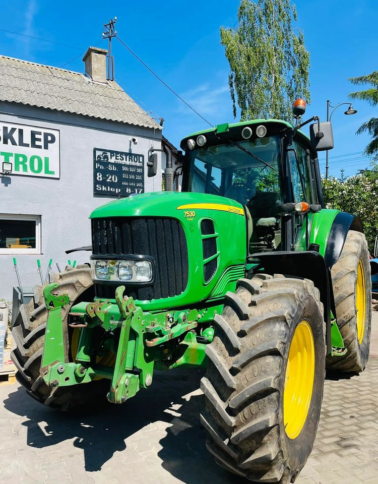 John Deere 7530 PREMIUM - Traktors: foto 5 John Deere 7530 PREMIUM - Traktors: foto 5