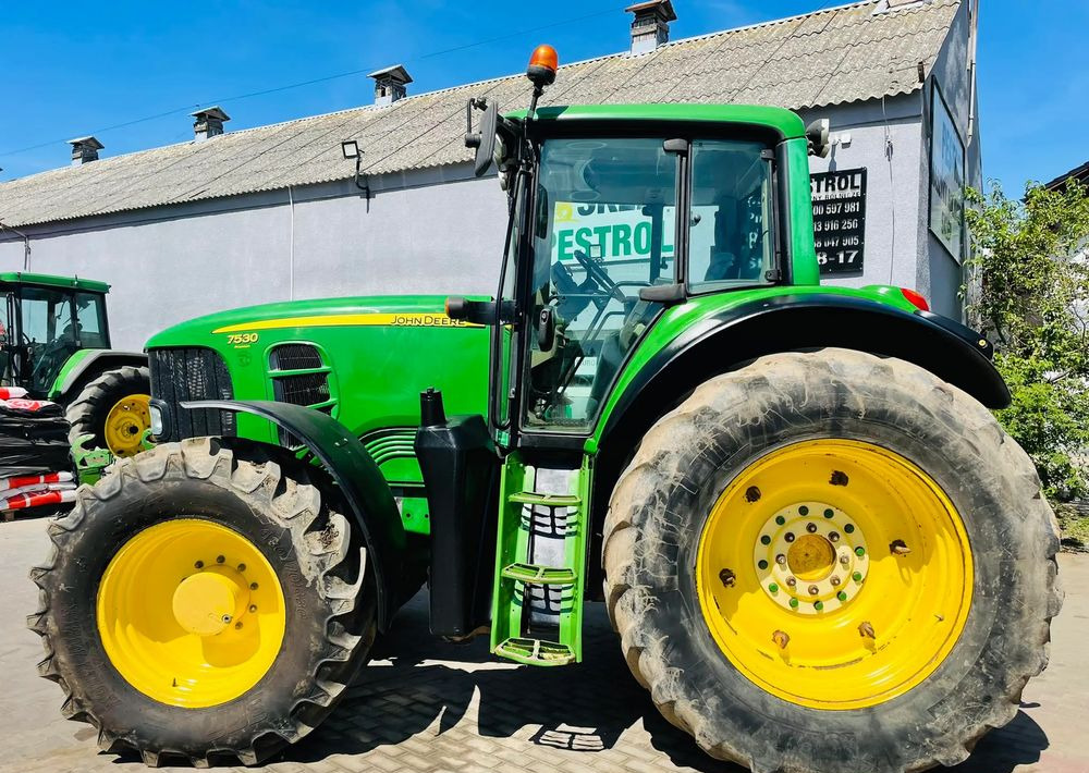 John Deere 7530 PREMIUM - Traktors: foto 4 John Deere 7530 PREMIUM - Traktors: foto 4