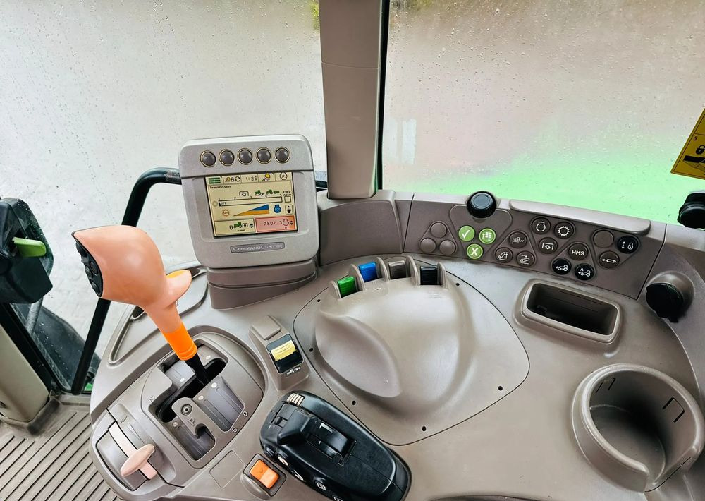 John Deere 7530 PREMIUM - Traktors: foto 5 John Deere 7530 PREMIUM - Traktors: foto 5