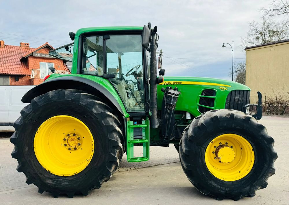 John Deere 7530 - Traktors: foto 4 John Deere 7530 - Traktors: foto 4
