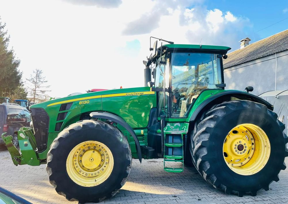 John Deere 8130 - Traktors: foto 5 John Deere 8130 - Traktors: foto 5