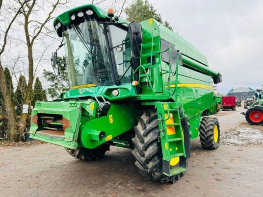 John Deere W440 - Labības kombains: foto 4 John Deere W440 - Labības kombains: foto 4
