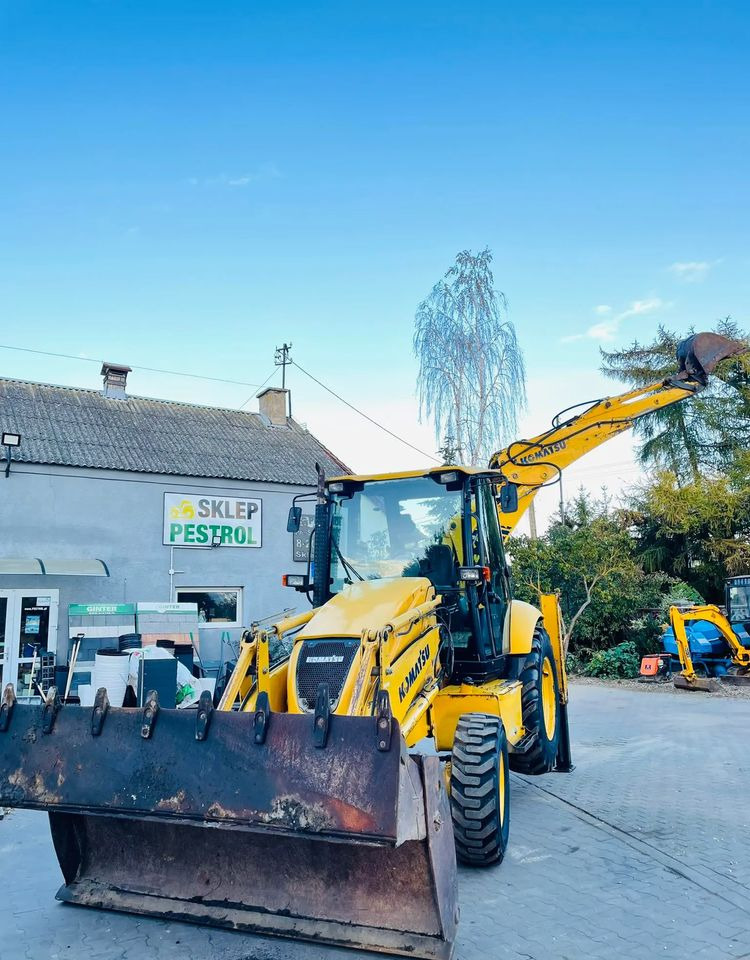 Komatsu WB93R - Ekskavators-iekrāvējs: foto 4 Komatsu WB93R - Ekskavators-iekrāvējs: foto 4