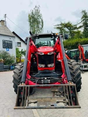 Massey Ferguson 7620 DYNASHIFT - Traktors: foto 3 Massey Ferguson 7620 DYNASHIFT - Traktors: foto 3