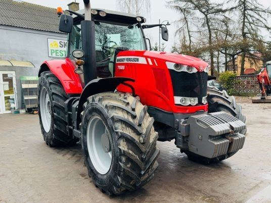 Massey Ferguson 7626 DYNA 6 - Traktors: foto 2 Massey Ferguson 7626 DYNA 6 - Traktors: foto 2
