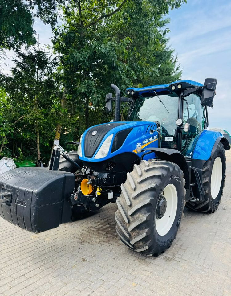New Holland T6.155 - Traktors: foto 1 New Holland T6.155 - Traktors: foto 1