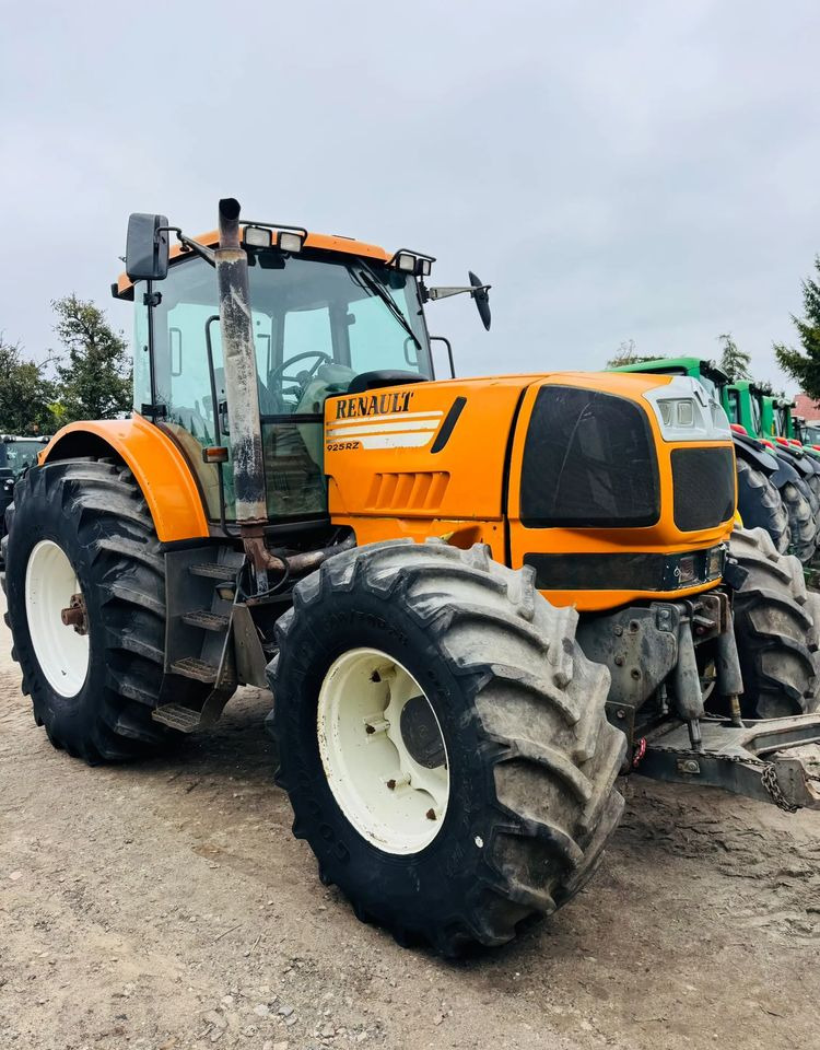 Renault Atles 925 RZ - Traktors: foto 1 Renault Atles 925 RZ - Traktors: foto 1