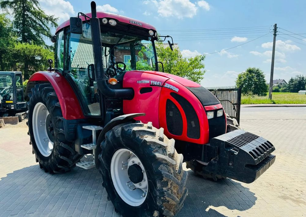 Zetor FORTERRA 11441 - Traktors: foto 1 Zetor FORTERRA 11441 - Traktors: foto 1