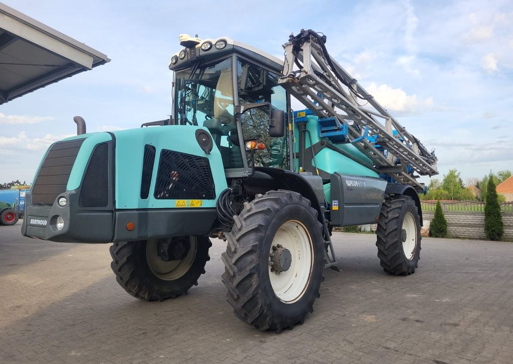 Berthoud Raptor 4240 - Miglotājs: foto 1 Berthoud Raptor 4240 - Miglotājs: foto 1