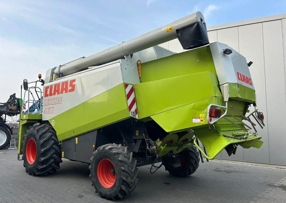 Claas Lexion 460 - Labības kombains: foto 3 Claas Lexion 460 - Labības kombains: foto 3