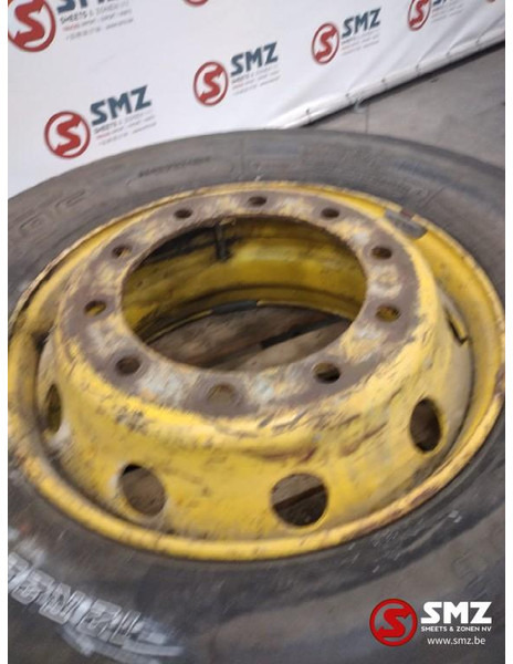 Bridgestone Occ vrachtwagenband Bridgestone 12R22.5 - Riepa - Kravas automašīna: foto 3 Bridgestone Occ vrachtwagenband Bridgestone 12R22.5 - Riepa - Kravas automašīna: foto 3
