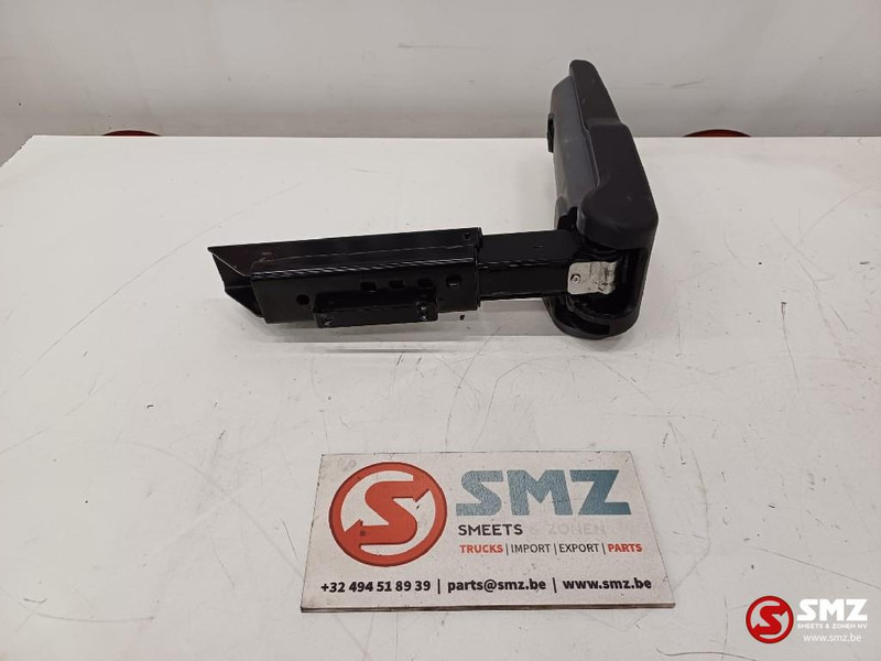 Caterpillar Armrest right Caterpillar - Kabīne un interjers - Kravas automašīna: foto 3 Caterpillar Armrest right Caterpillar - Kabīne un interjers - Kravas automašīna: foto 3