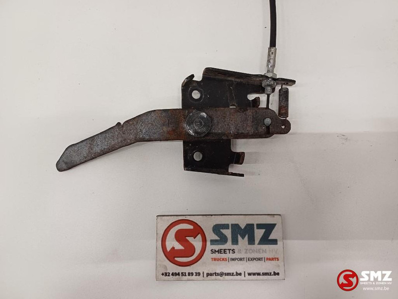 Caterpillar Cabin door lever + cable Caterpillar - Durvis un rezerves daļas - Kravas automašīna: foto 2 Caterpillar Cabin door lever + cable Caterpillar - Durvis un rezerves daļas - Kravas automašīna: foto 2